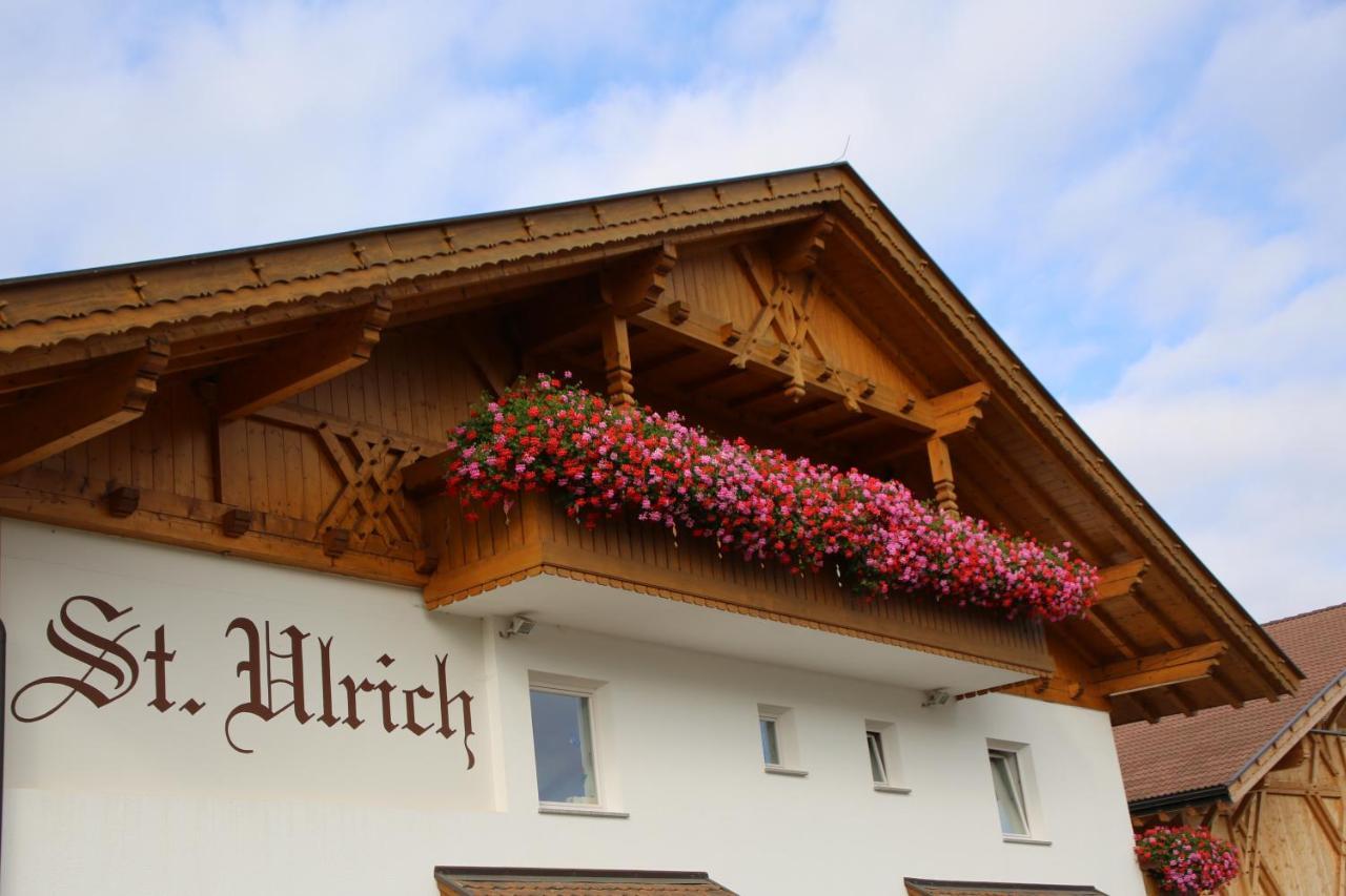 Gasthof St. Ulrich Mölten Exterior foto
